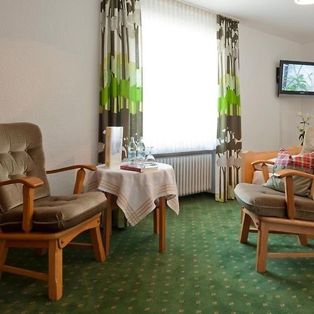 Landhotel Sauerlaender Hof Eslohe Ruang foto